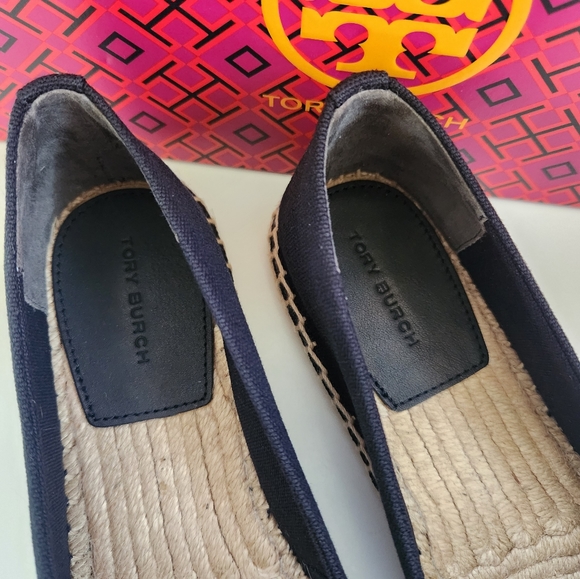 NWT!!! TORYBURCH EVERLY ESPADRILLE (BLACK/WHITE) - Picture 4 of 8